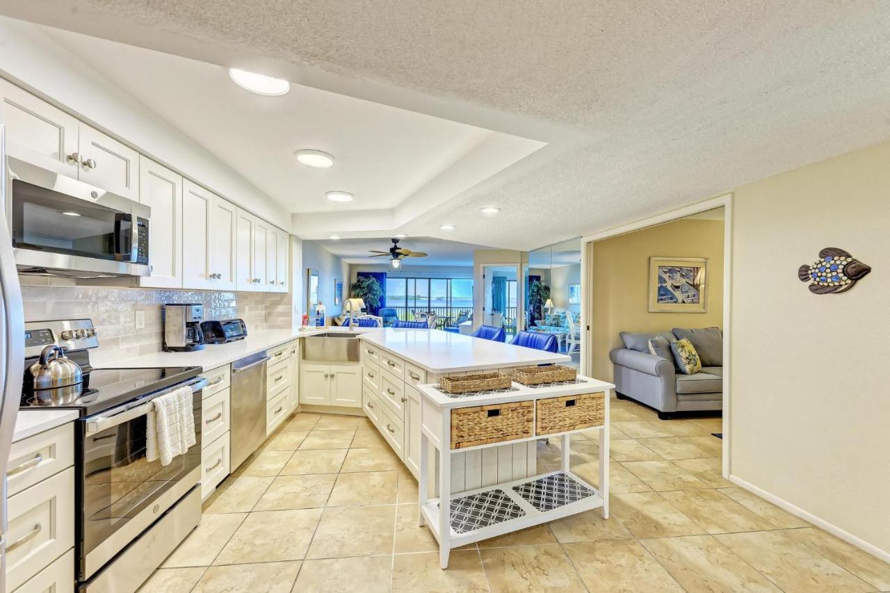 Coquina Tropics-3 Bedrooms- Bathroom-Water Views From Every Room Bradenton Beach Exterior photo