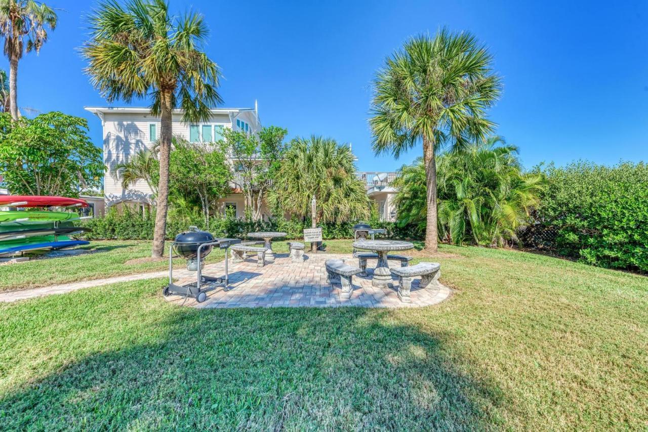 Coquina Tropics-3 Bedrooms- Bathroom-Water Views From Every Room Bradenton Beach Exterior photo